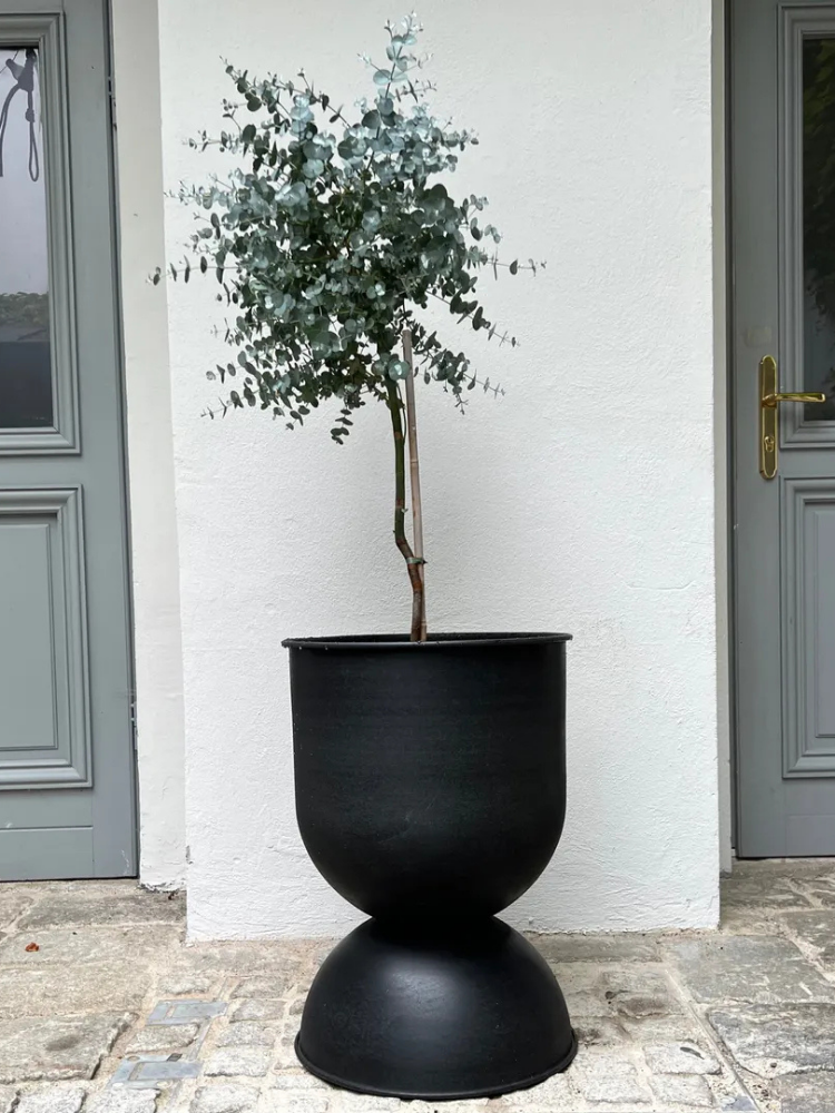 Hourglass Pot - Large - Black