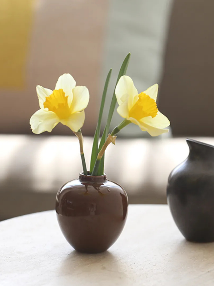 Ary Mini Vase - S - Soil (Sample)