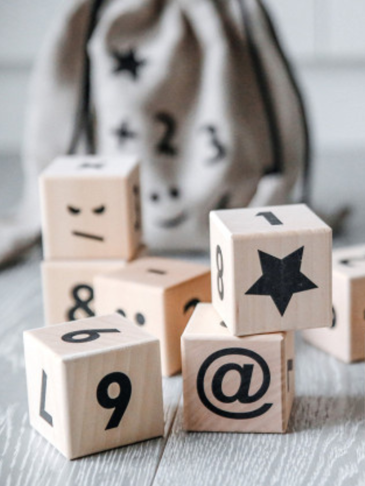 Math blocks - black