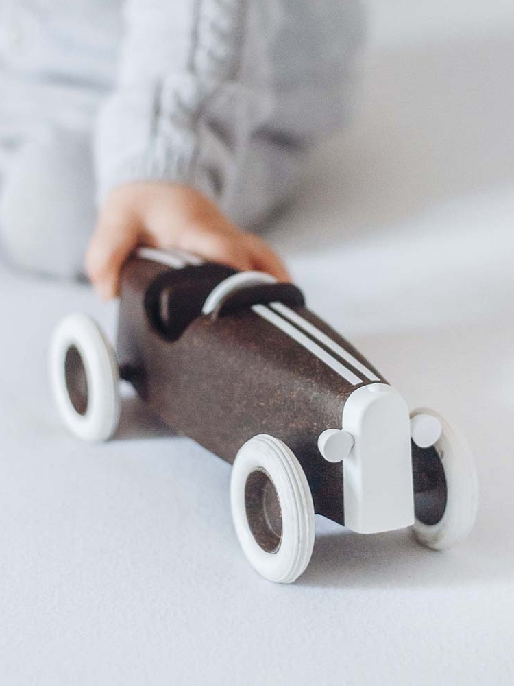 Grand Prix Racing Car - DARK BROWN